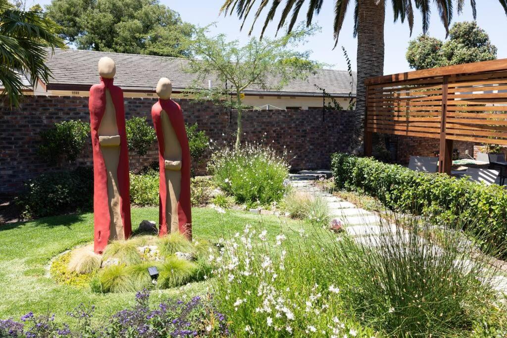 Garten Wohnung Mit Pool, 2 Schlafzimmer Cape Town Bagian luar foto