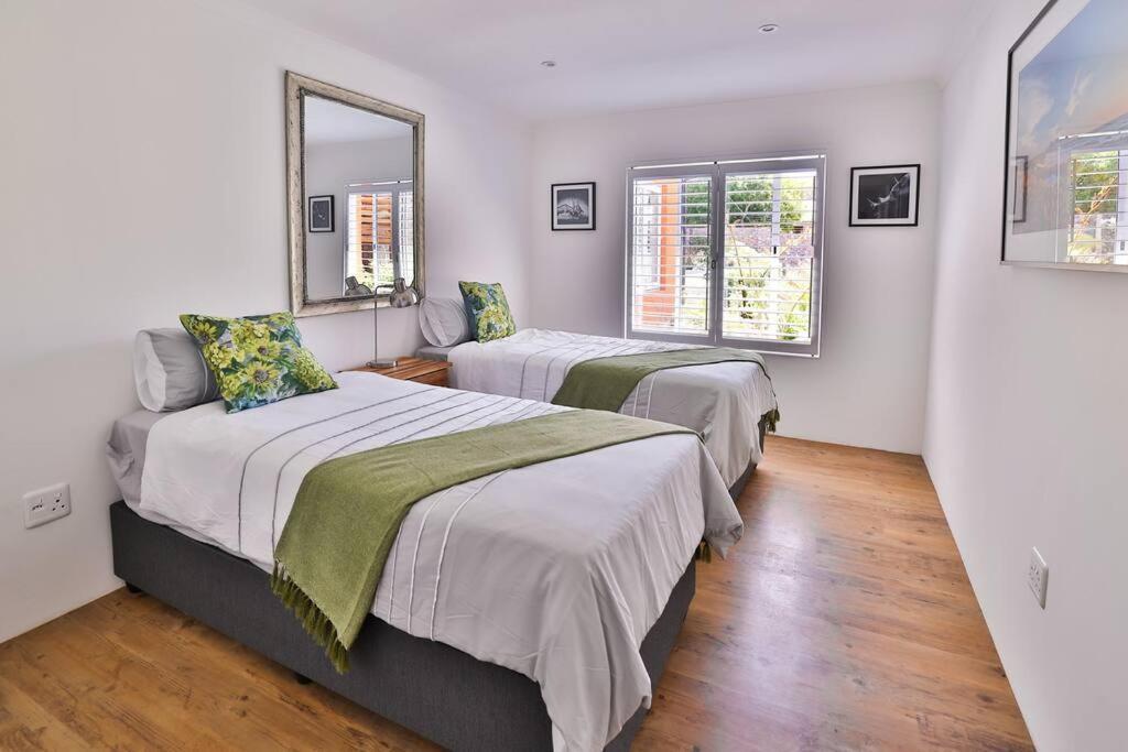 Garten Wohnung Mit Pool, 2 Schlafzimmer Cape Town Bagian luar foto